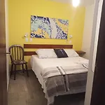 Dell Osky Pousada