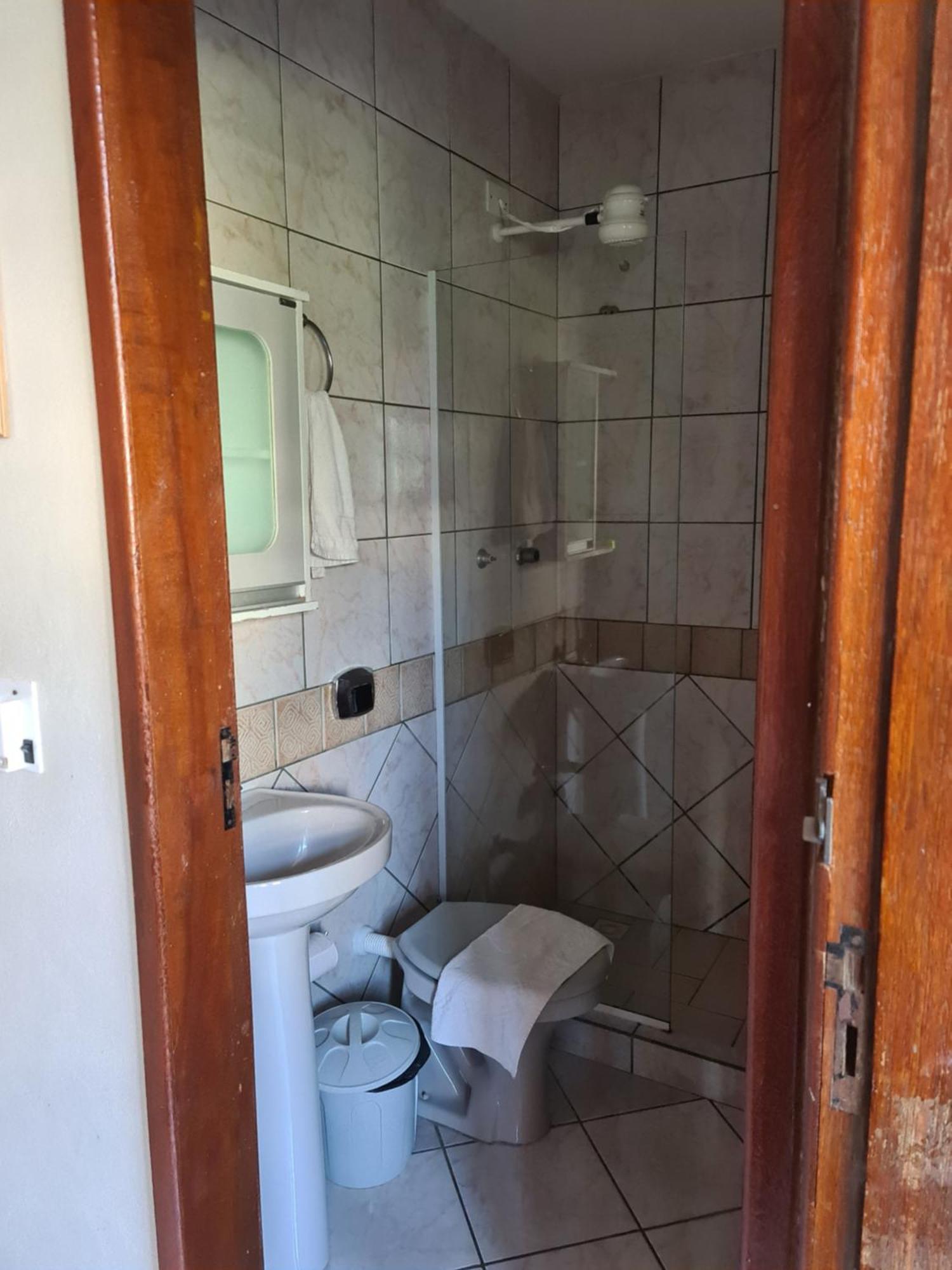 Dell Osky Apartahotel
